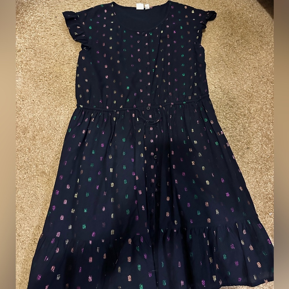 Girl’s Gap button up dress!